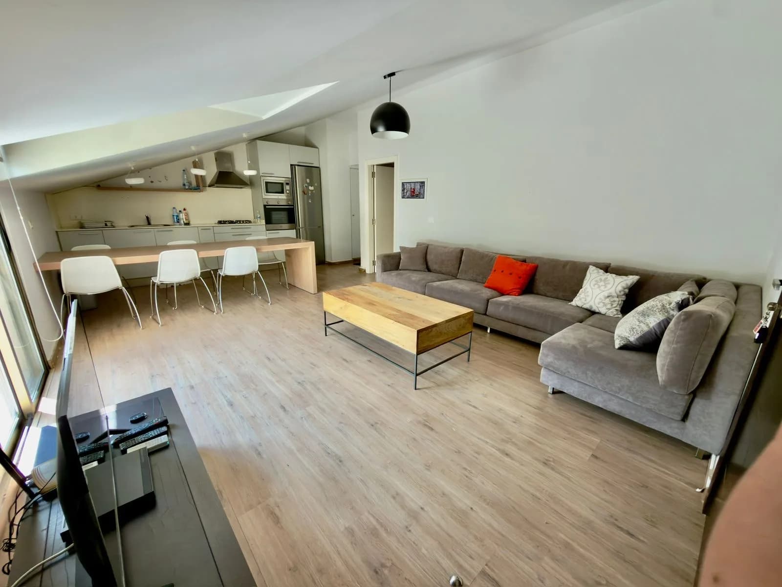 Studio for Rent (Hazmieh)