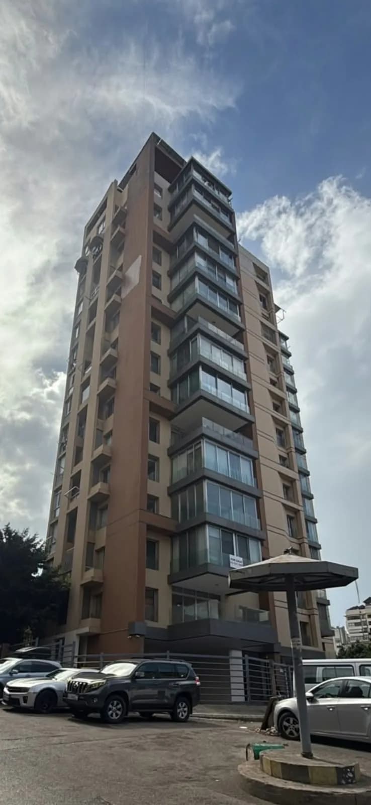 Luxury Apartment in Patrakyieh
