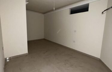 206M2 APARTMENT LOCATED IN HAZMIEH