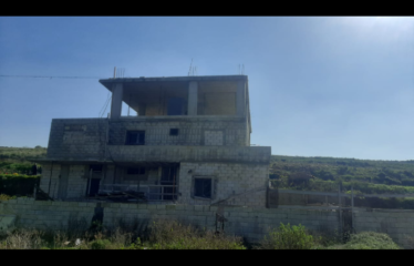 Building in akkar